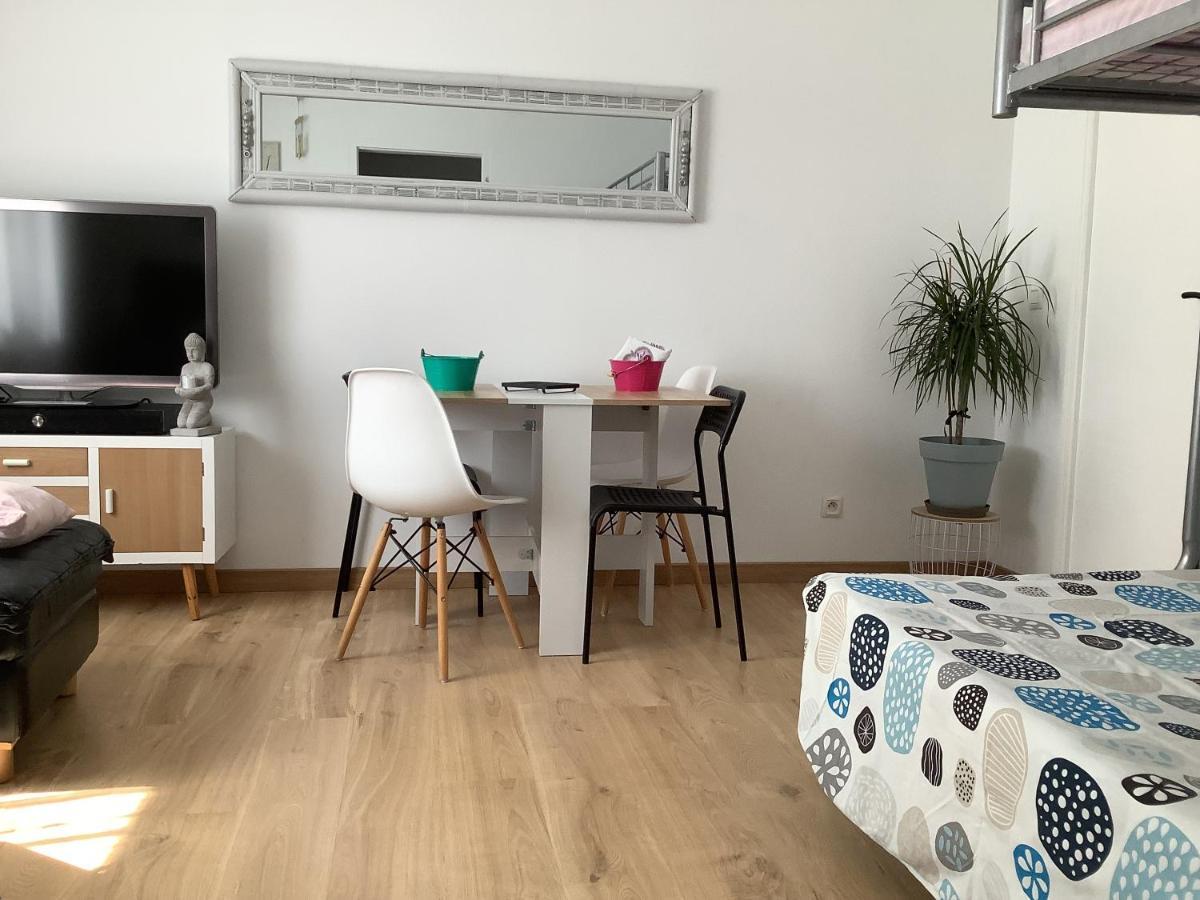 Un Sejour Entre Nimes Et Montpellier Apartment Souvignargues Екстериор снимка